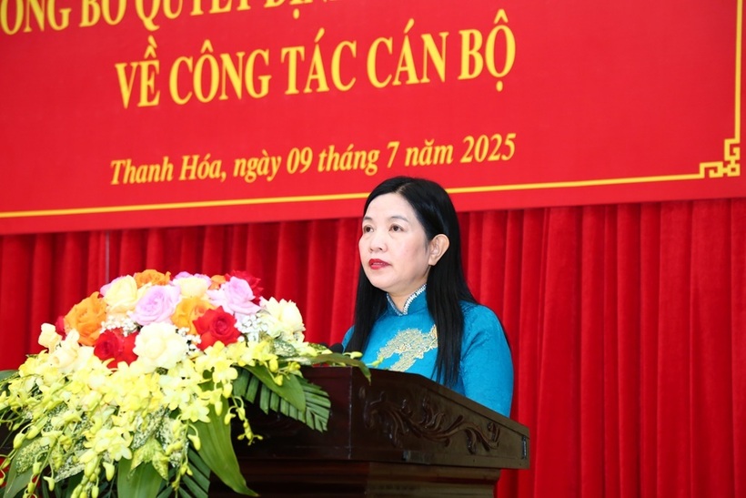 Tân Chủ nhiệm Ủy ban Kiểm tra Tỉnh ủy Thanh Hóa Phạm Thị Thanh Thủy phát biểu nhận nhiệm vụ. Ảnh: Quốc Hương.