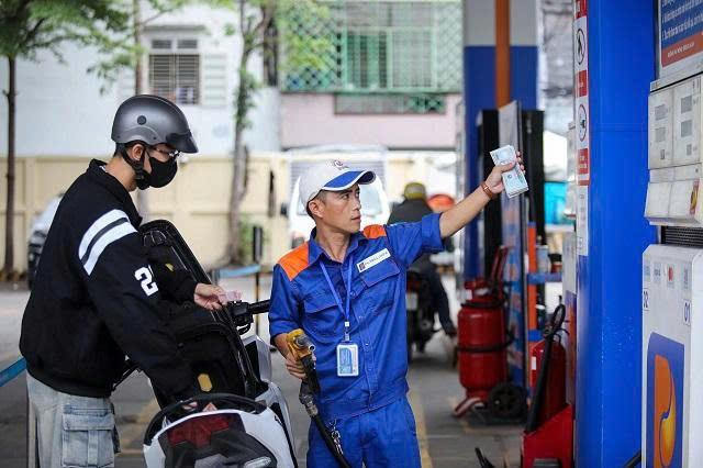 Giá xăng dầu trong nước hôm nay ngày 23/7/2025. Ảnh minh hoạ