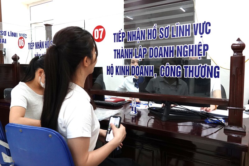 Tỉnh Thanh Hóa đã đưa ra chính sách khuyến khích cán bộ tình nguyện xung phong đến nhận nhiệm vụ tại các xã vùng cao với cơ chế đãi ngộ tương xứng