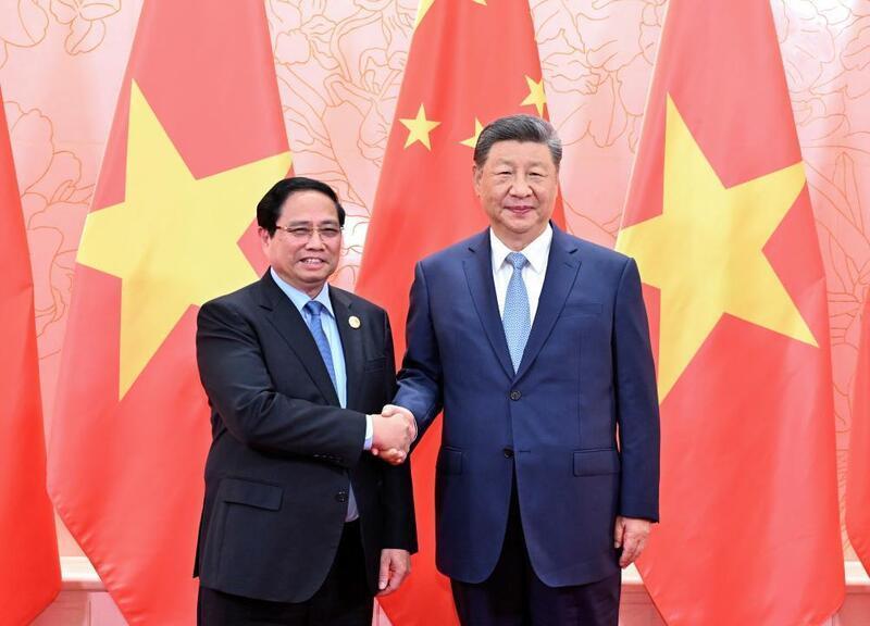 Tổng Bí thư, Chủ tịch Trung Quốc Tập Cận Bình hội kiến với Thủ tướng Việt Nam Phạm Minh Chính. Ảnh: Xinhua