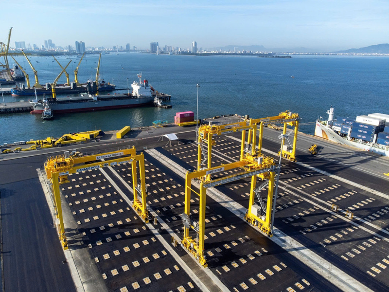 Cảng Tiên Sa (TP. Đà Nẵng), điểm cuối của hành lang kinh tế Đông - Tây. Ảnh: Bình An