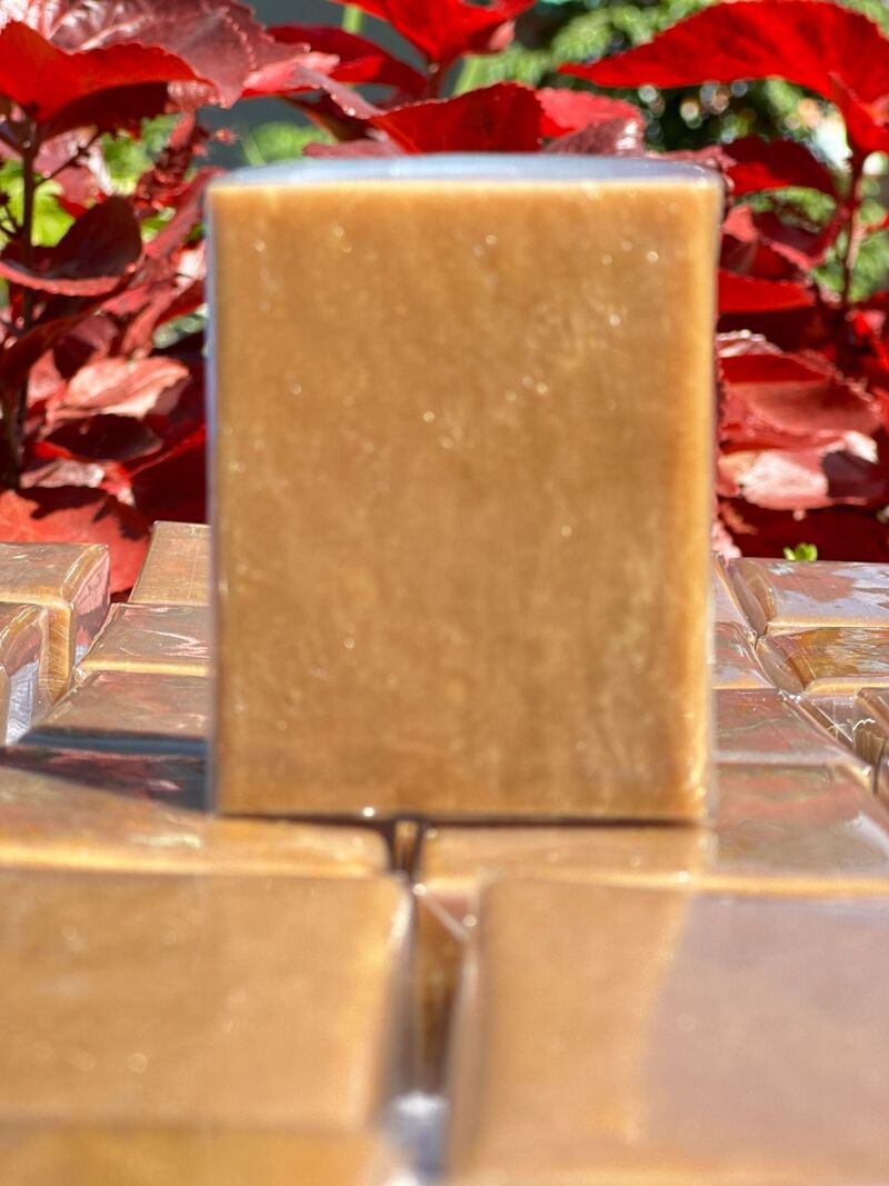 Cao ngựa bạch đang được người dân Phong Vân bán với giá 1-1,2 triệu đồng/lạng. Ảnh minh hoạ