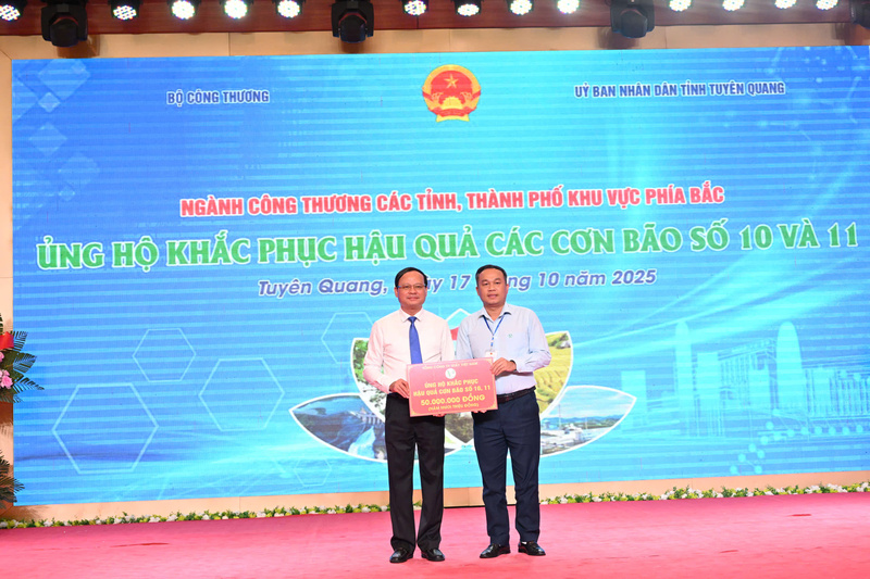 Ngành Công Thương phía Bắc ủng hộ đồng bào khắc phục hậu quả bão, lũ - 4