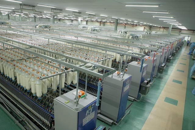 Hệ thống máy kéo sợi hiện đại của Vinatex Phú Hưng. Ảnh: Vinatex Phú Hưng