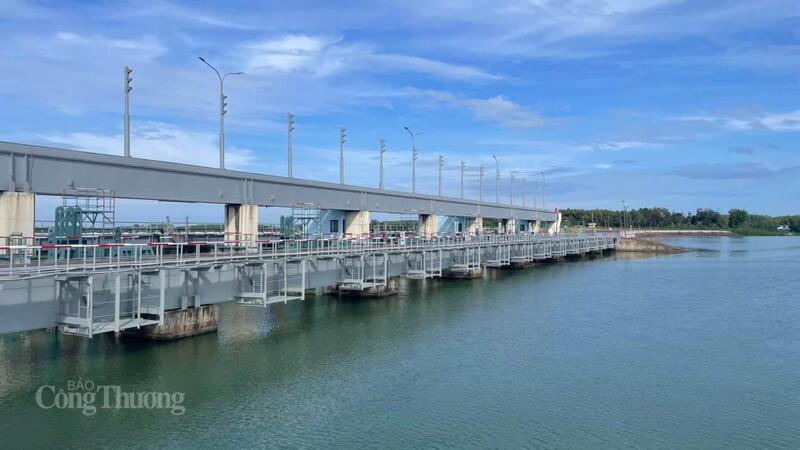 Làm việc với Thủy điện Trị An, Đoàn công tác Bộ Công Thương ghi nhận công tác vận hành trong mưa lũ và yêu cầu tiếp tục duy trì an toàn cho công trình và hạ du