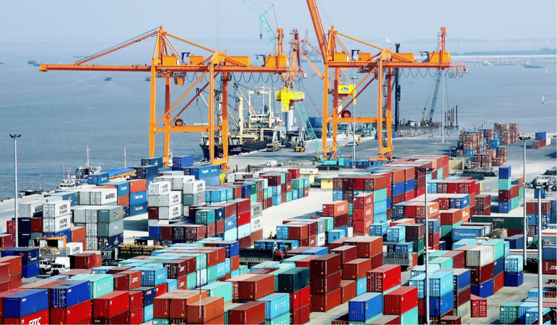 Kể từ khi áp dụng mẫu QR trên Giấy chứng nhận xuất xứ hàng hóa (C/O), số lượng xác minh về hình thức đã giảm đáng kể. Ảnh minh họa