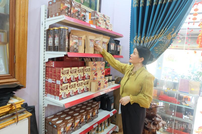 Cà phê Hà Chung tạo được thương hiệu uy tín trên thị trường, từng bước nâng tầm sản phẩm cà phê Mường Ảng.