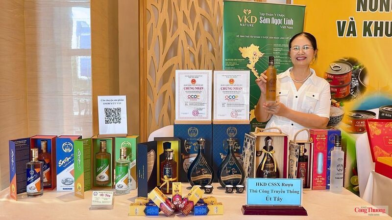 Tham gia trưng bày tại sự kiện có nhiều doanh nghiệp, hợp tác xã tiêu biểu như: Công ty Cổ phần Tập đoàn Y Dược Sâm Ngọc Linh Việt Nam, Hợp tác xã Kỳ Như, Doanh nghiệp tư nhân sản xuất thương mại Quang Đăng, Cơ sở sản xuất rượu thủ công truyền thống Út Tây, Công ty TNHH Thương mại An Nam Food, Công ty TNHH Hygie & Panacee, Công ty Cổ phần Quốc tế SATRACO, Công ty TNHH MTV An toàn lương thực sạch Miền Tây, Công ty Cổ phần WestFood Hậu Giang cùng nhiều doanh nghiệp trên địa bàn thành phố.