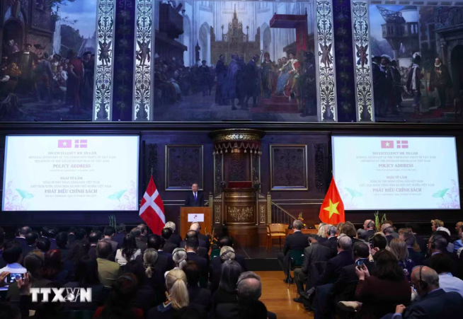 Tổng Bí thư, Chủ tịch nước Tô Lâm phát biểu chính sách tại Đại học Copenhagen (Đan Mạch). (Ảnh: Thống Nhất/TTXVN)